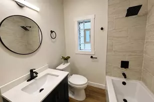 335 N 41st St, Milwaukee, WI 53208 - Photo 11