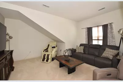 1033  Hastings Ct #202, Racine, WI 53406 - Photo 17