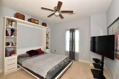 1033  Hastings Ct #202, Racine, WI 53406 - Photo 9