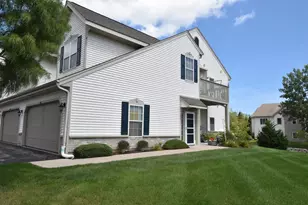 1033 Hastings Ct, Racine, WI 53406 - Photo 21