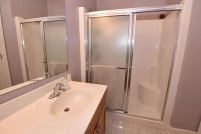 1033  Hastings Ct #202, Racine, WI 53406 - Photo 17
