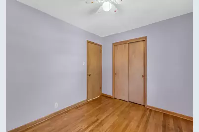 4418 S Kentucky Ave, Milwaukee, WI 53221 - Photo 17