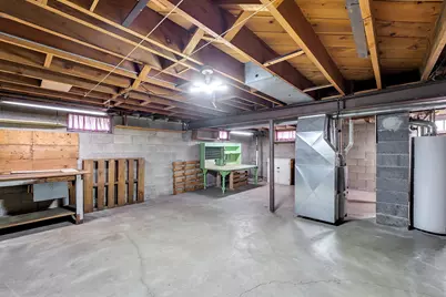 4418 S Kentucky Ave, Milwaukee, WI 53221 - Photo 29