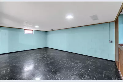 4418 S Kentucky Ave, Milwaukee, WI 53221 - Photo 27