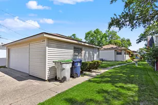 4749 N 90th St, Milwaukee, WI 53225 - Photo 3