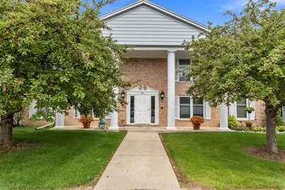 940 W Heritage Ct #104, Mequon, WI 53092 - Photo 1