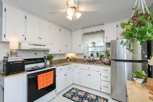129 W Laflin Ave, Waukesha, WI 53186 - Photo 19