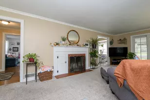 129 W Laflin Ave, Waukesha, WI 53186 - Photo 11