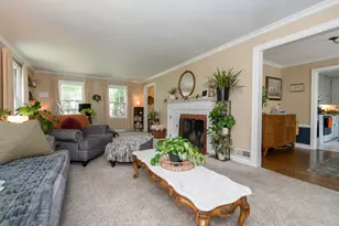 129 W Laflin Ave, Waukesha, WI 53186 - Photo 5