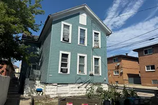 533 N 26th St, Milwaukee, WI 53233 - Photo 7