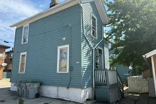 533 N 26th St, Milwaukee, WI 53233 - Photo 9