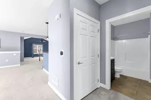 981 Hastings Ct, Sturtevant, WI 53406 - Photo 19