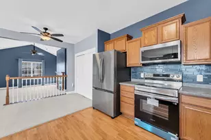 981 Hastings Ct, Sturtevant, WI 53406 - Photo 13