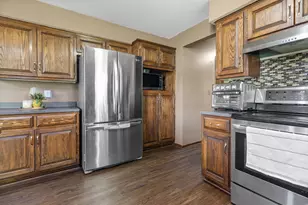 629 2 Rivers Dr, Mukwonago, WI 53149 - Photo 15