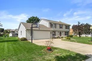 629 2 Rivers Dr, Mukwonago, WI 53149 - Photo 3
