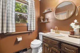629 2 Rivers Dr, Mukwonago, WI 53149 - Photo 17