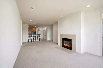 3872 S Lake Dr #301, Saint Francis, WI 53235 - Photo 7