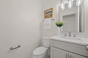 1927 Cliff-Alex Ct, Waukesha, WI 53189 - Photo 17
