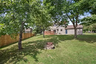 1927 Cliff-Alex Ct, Waukesha, WI 53189 - Photo 43