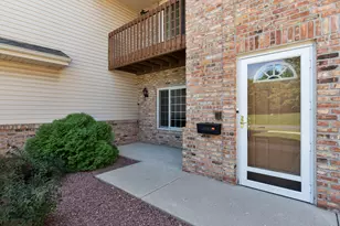 17410 W Lincoln Ave, New Berlin, WI 53146 - Photo 5