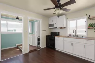 528 Humboldt St, Watertown, WI 53094 - Photo 9