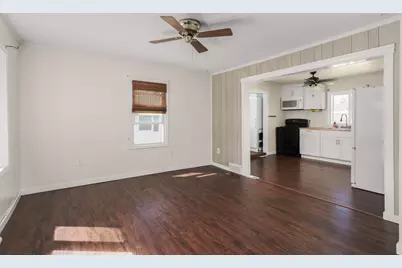 528  Humboldt St, Watertown, WI 53094 - Photo 5