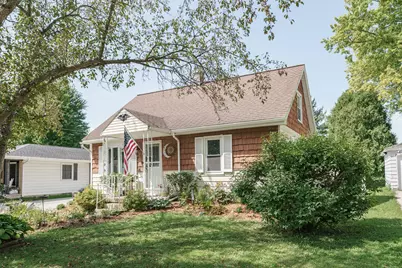 528  Humboldt St, Watertown, WI 53094 - Photo 3
