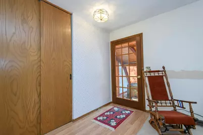 S87W27350  Ridgeway Ct, Vernon, WI 53149 - Photo 9