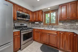 26022 Windermere Dr, Racine, WI 53185 - Photo 19