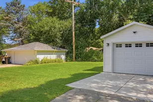 3430 N Mayfair Rd, Wauwatosa, WI 53222 - Photo 33