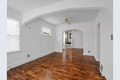 2215  11th St, Two Rivers, WI 54241 - Photo 3