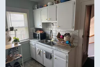 1131 S 84th St #1133, West Allis, WI 53214 - Photo 11