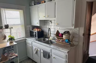 1131 S 84th St, West Allis, WI 53214 - Photo 11