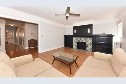 1714 E Kane Pl #L, Milwaukee, WI 53202 - Photo 5