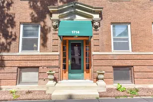 1714 E Kane Pl, Milwaukee, WI 53202 - Photo 1