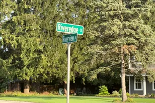 210 Riveredge Ct, Thiensville, WI 53092 - Photo 49