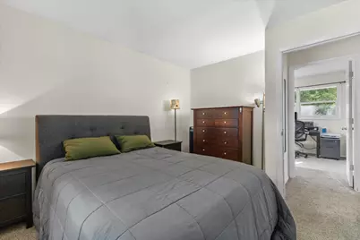 4445  Erie St, Racine, WI 53402 - Photo 13