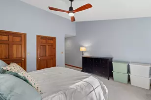7727 W Maple Ridge Ct, Franklin, WI 53132 - Photo 13
