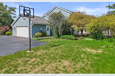 W234S5010  Woodchuck Ln, Waukesha, WI 53189 - Photo 51