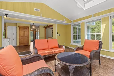 W234S5010  Woodchuck Ln, Waukesha, WI 53189 - Photo 27