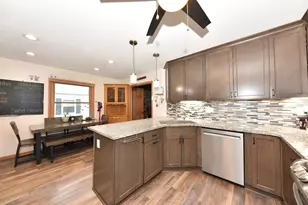 1400 Manitowoc Ave, South Milwaukee, WI 53172 - Photo 5