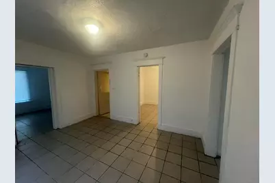 3356 N 2nd St, Milwaukee, WI 53212 - Photo 3