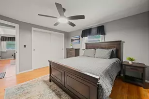 924 S 116th St, West Allis, WI 53214 - Photo 5
