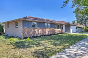 2324 Superior Ave, Sheboygan, WI 53081 - Photo 19