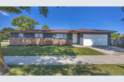 2324  Superior Ave, Sheboygan, WI 53081 - Photo 1