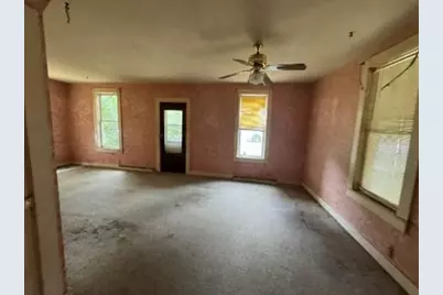 312 N Elm St, Endeavor, WI 53930 - Photo 3