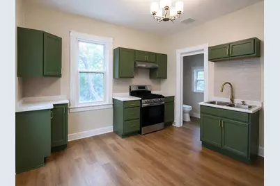 2447 S Burrell St, Milwaukee, WI 53207 - Photo 7