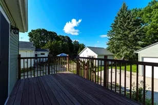 717 N Church St, Watertown, WI 53098 - Photo 29