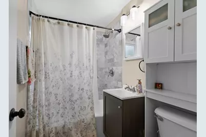 4908 W Lynndale Ave, Milwaukee, WI 53220 - Photo 13