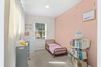 4908 W Lynndale Ave, Milwaukee, WI 53220 - Photo 7